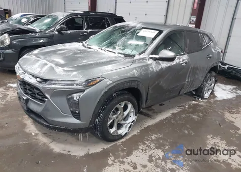 2024 Chevrolet Trax Fwd Sp из США, поврежденный, VIN KL77LFE26RC130151